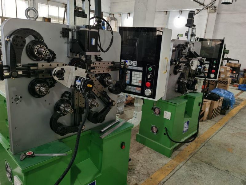 Size: M2-M16 Spring Screw Sleeve Machine & Spring Coiling Threaded Machine