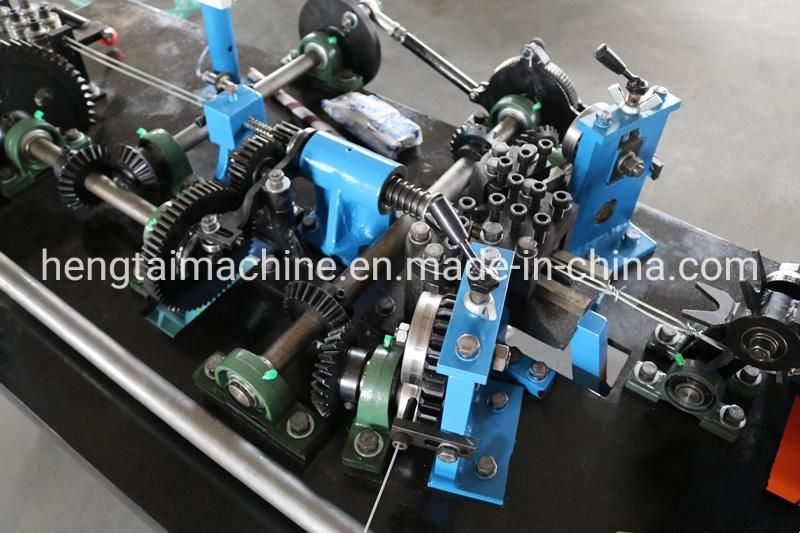 Trending Product Double Wire Twisted Barebed Making Machine