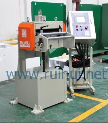 Nc Servo Roll Feeder Using in The Field of Electronics (RNC-400HA)