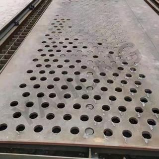 2000*4000 mm C and C Plasma Cutter CNC Cut Carbon Steel Stainless Steel Aluminum
