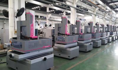 2020 New Design EDM Wire Cutting Machine Dk7750d-CT
