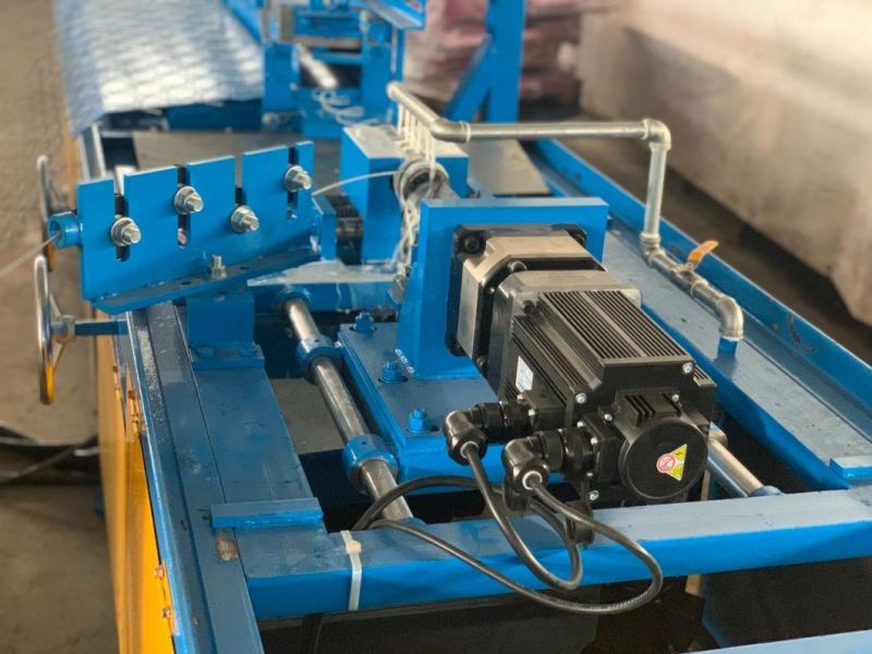 Wire Mesh Making Machine with Easy Operation for Protecting Fence