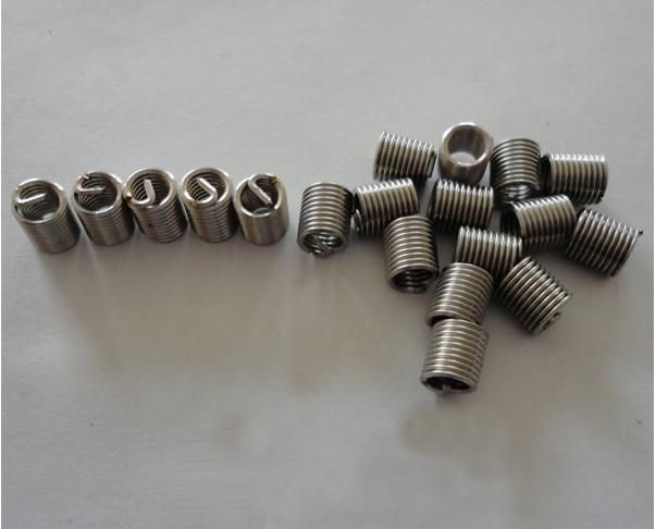 Size: M2-M16 Spring Screw Sleeve Machine & Spring Coiling Threaded Machine