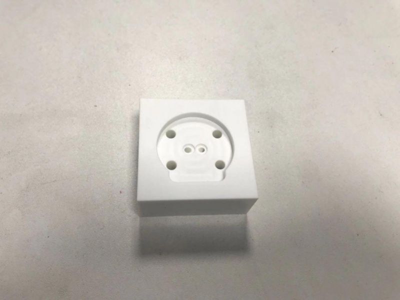 Professional High Density Pet/Peek/Pai/POM Plastic CNC Milling Parts for Precision Electronic/Medical Equipment Accessories