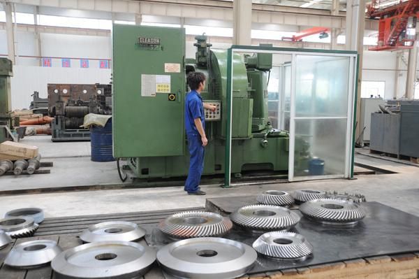 Wire Rod Hot Rolling Mill Spare Part, Roller, Gear, Bearing, Chock, Spare Parts for Rolling Mill