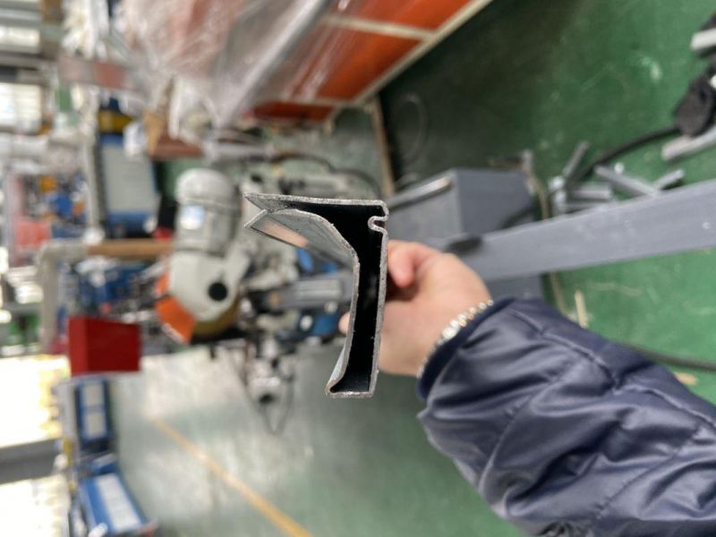 China Supplier Tdc Air Duct Flange Rollformer Machine with Factory Price
