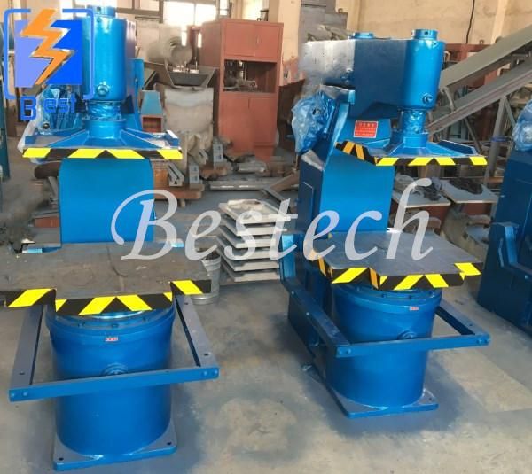 Z143 Jolt Squeeze Clay / Green Sand Molding Machine Hot Selling