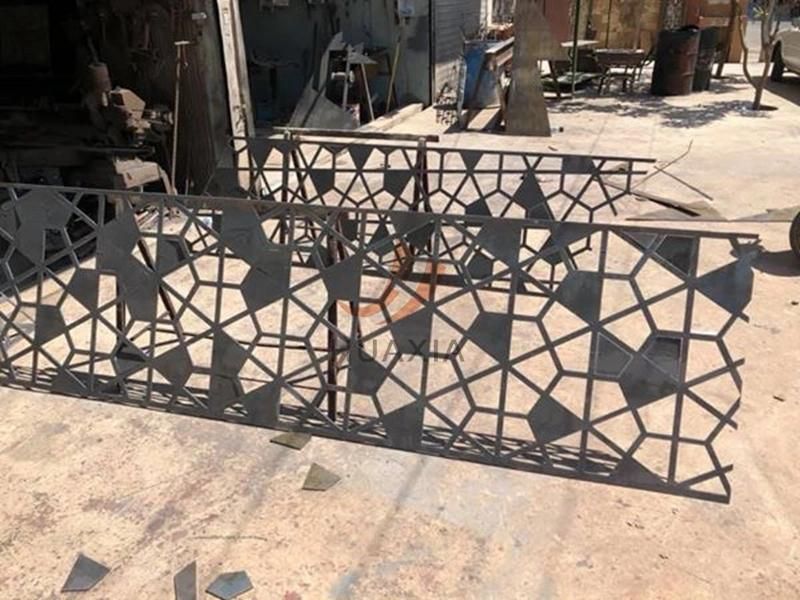 Plasma Cutting Machine with Lgk Power Supply