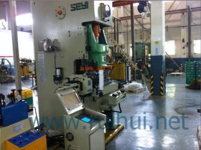 Nc Servo Feeder Machine in Ruihui Manufacturing Factory (RNC-100)