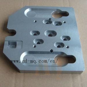 Small Aluminum Parts Precision CNC Machining (MQ2052)