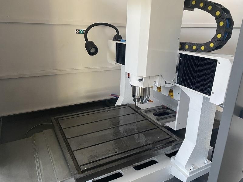 600*600mm 3D CNC Router with Atc Metal Cutting Machine