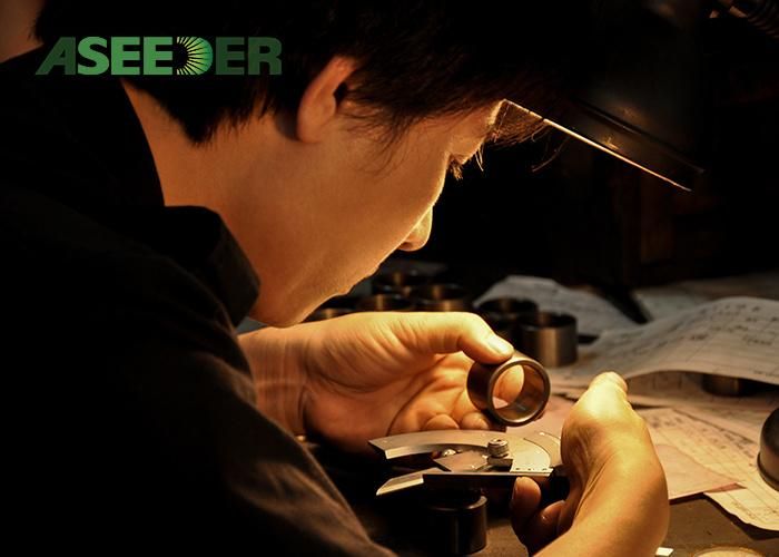 China High Pressure Tungsten Carbide Grinding Roller Stud