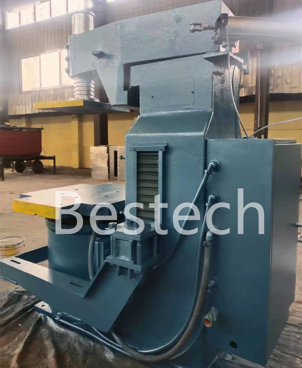 Foundry Economic Jolt Squeeze Sand Molding Machine with Large Worktable