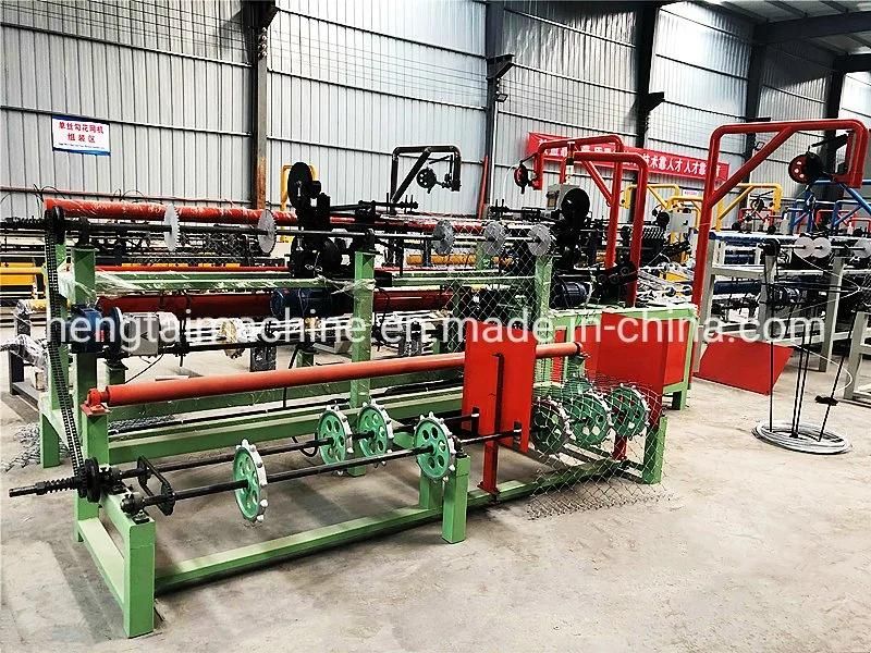 Factory Price Fence Wire Mesh Making Roll Machine Supplier in China