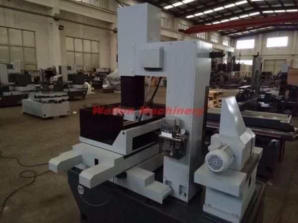 CNC Wire Cutting EDM Machine Dk7725h / Dk7732h / Dk7740h / Dk7750h/ Dk7763h