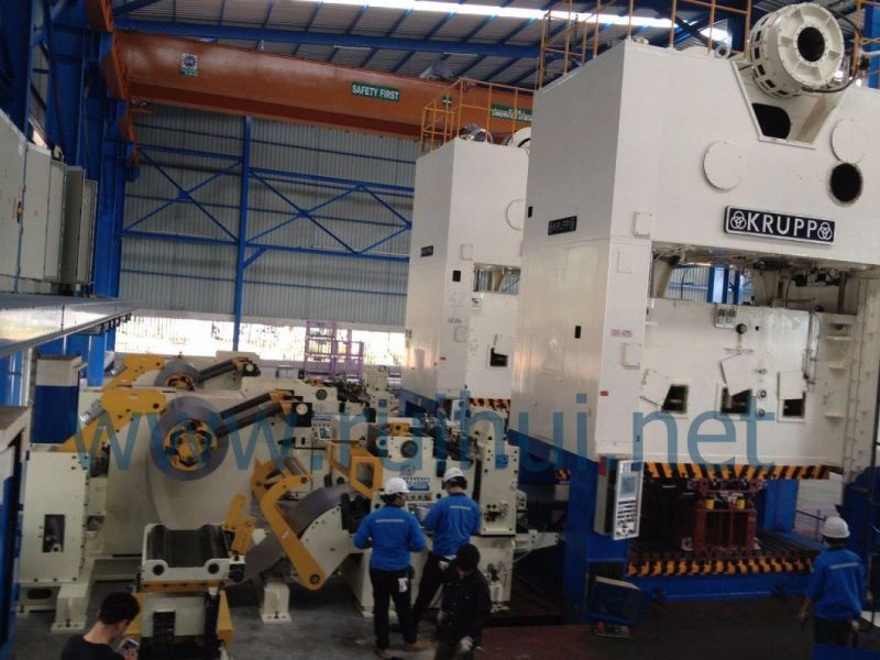 3 in 1 Steel Plate Servo Nc Roll Feeder Machine with Straightener and Decoiler