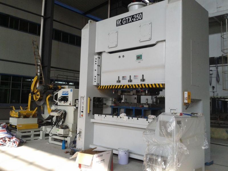 Straightener and Uncoiler Machine Cutting Line Use in The Major Automotive OEM (MAC3-600)