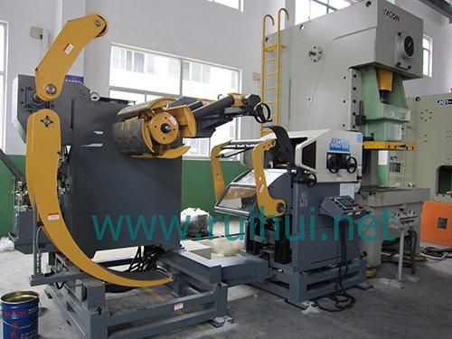 High Precise Decoiling and Straightening Machine (MAC3-600)