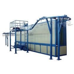 Overhead Conveyor Cleaning Machine