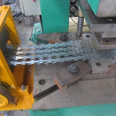 High Speed Razor Blade Barbed Wire Manufacture Machine