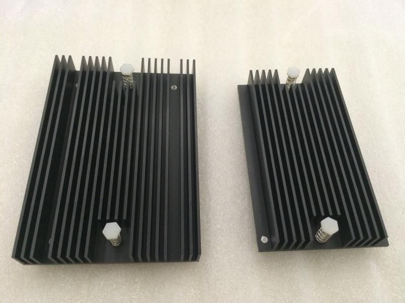 Small Extrusion Aluminum Heat Sinks with Nylon Push Pin for Electronic Products