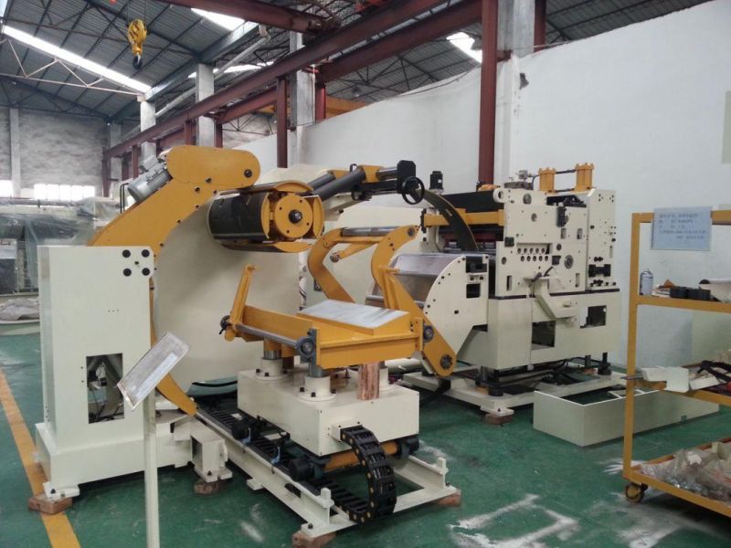 Automation Straightener with Feeder and Uncoiler Use in Machine Tool