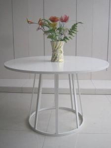 Round Table (53001)