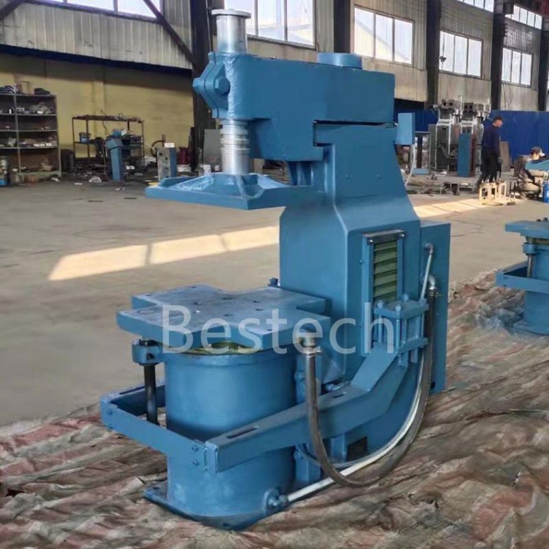 Foundry Casting Best Technical Jolt Squeeze Clay Sand Molding Machine