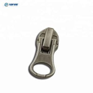 Customized Zipper Puller by Metal I-Injection Molding, MIM Stainless Steel Slider