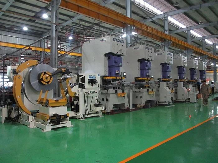 Coil Sheet Automatic Feeder with Straightener Using in Automobile Mould and Machine Tool