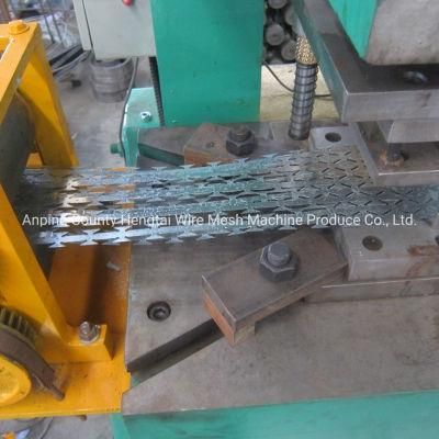 Efficient &amp; Advanced Razor Barbed Wire Machine From China
