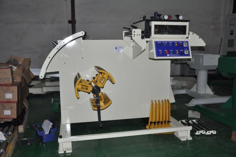 Rus-F Series Can Be Used with Any Decoiler and Straightener Machine (RUS-400F)