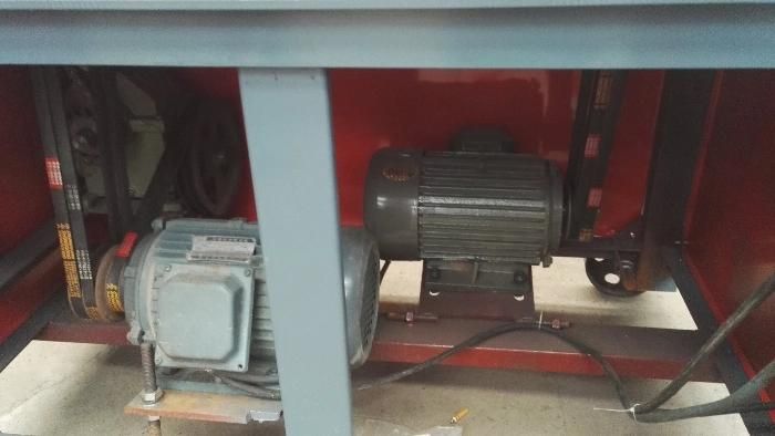 High Quality Steel Tube Derusting Machine