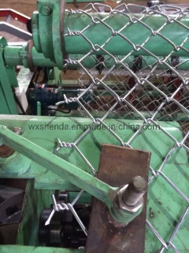 High Quality Engineer Service Chain Link Fence Machine