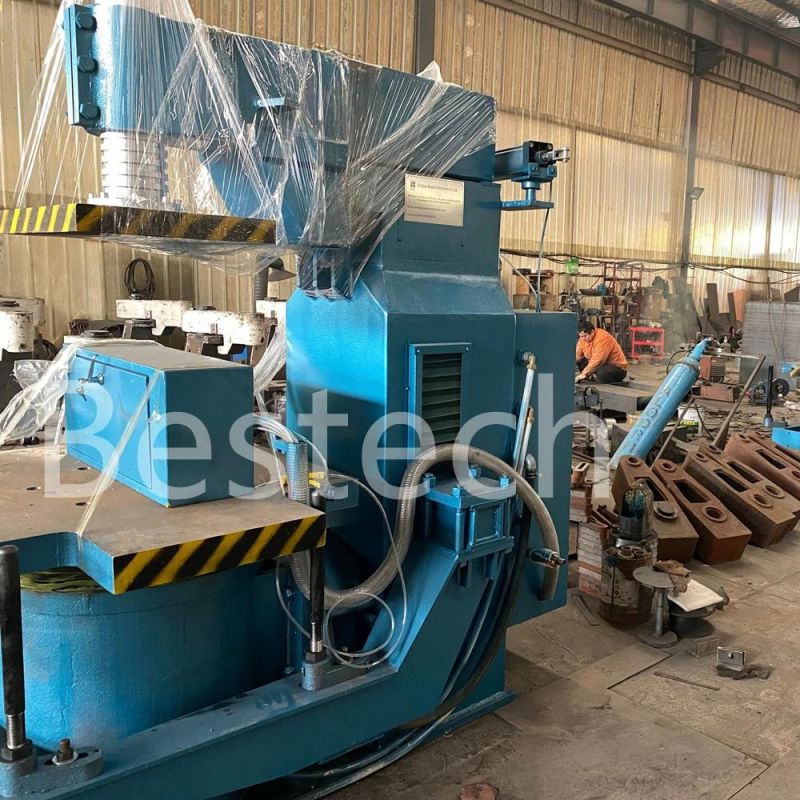 Foundry Sand Jolt Squeeze Molding Machine with Large Worktable