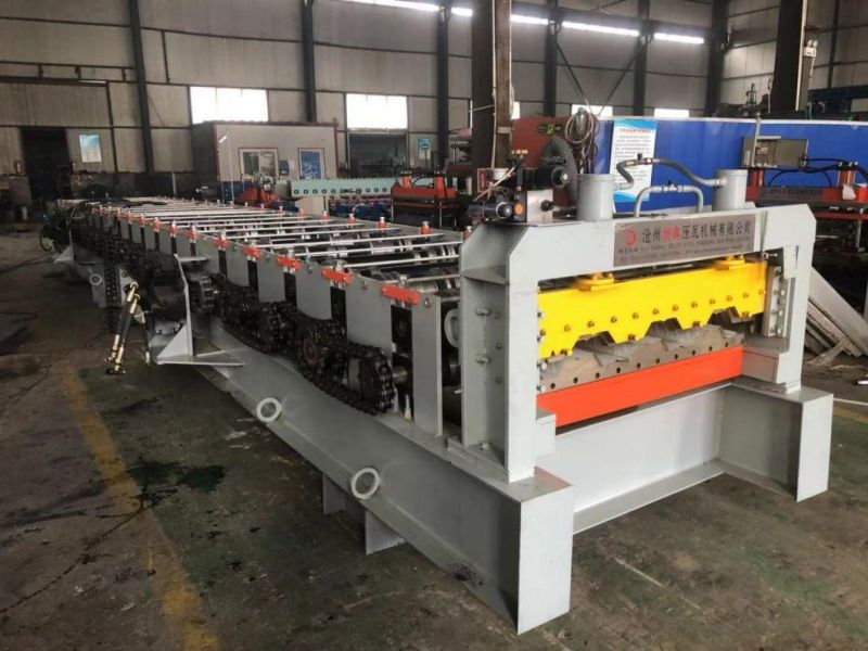 CE and ISO Metal Floor Deck Tile Roll Forming Making Machine