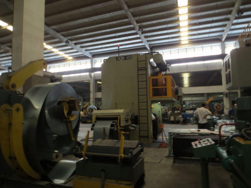 Coil Sheet Automatic Feeder with Straightener for Press Line