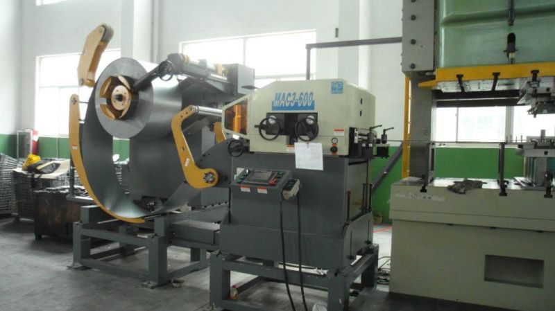 The Most Popular Precision Uncoiler Straightening Feeding Machine Use with Power Press Machine