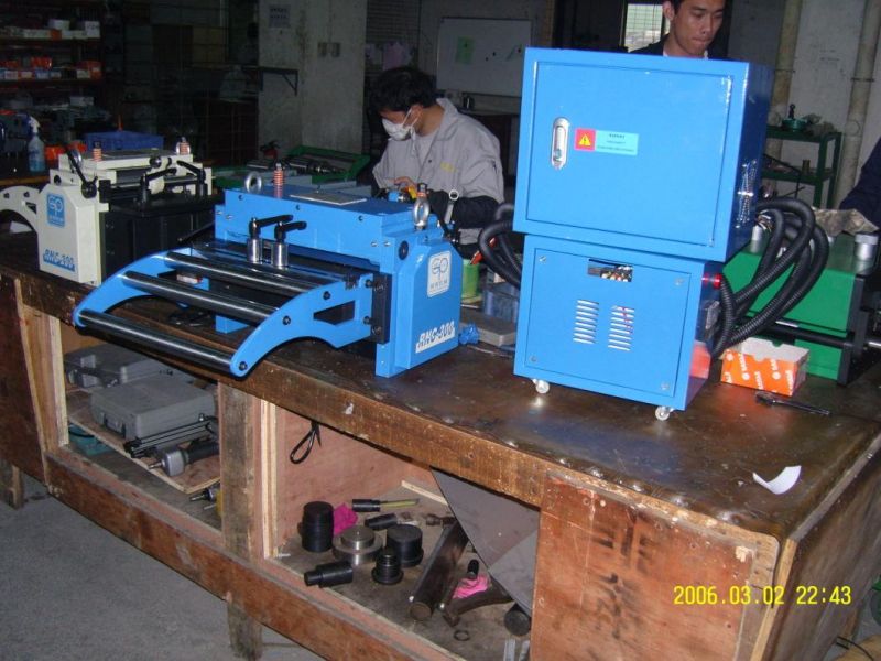 Nc Servo Feeder Machine as a Machine Too (RNC-300)