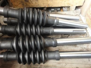 OEM Customized Steel/Iron Worm Shaft for Machinery