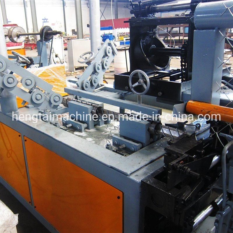 Double Wire Type Chain Link Fence Machine Made in China