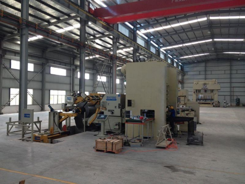 Ruihui Auto Press Feeding System Thick Plate Servo Decoiler Straightener Feeder (MAC4-1800H)