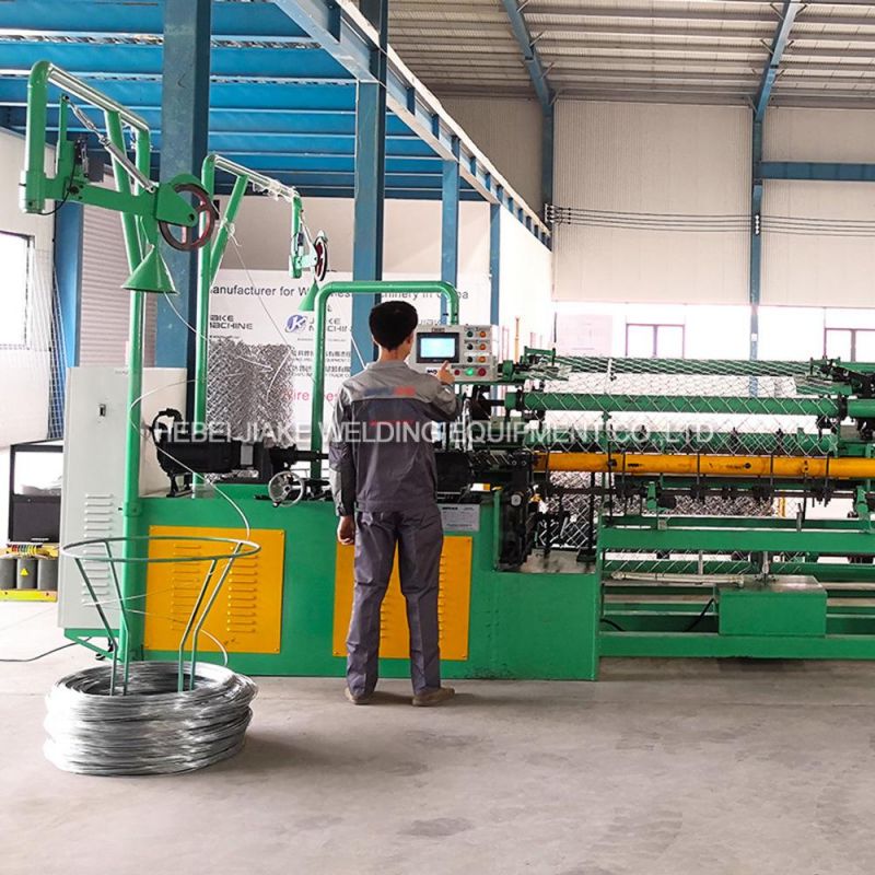 China Diamond Mesh Chain Link Fence Making Machine Supplier