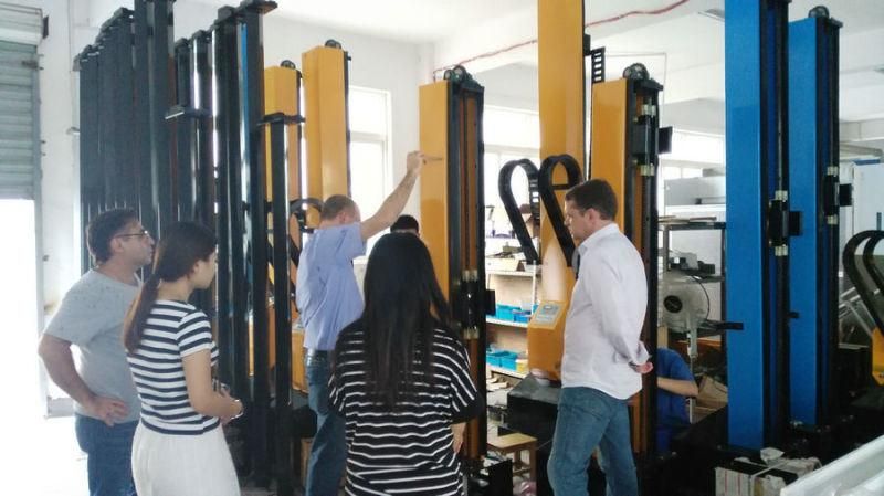 Reciprocator The Powder Painting Robot for Powder Coating Line Production