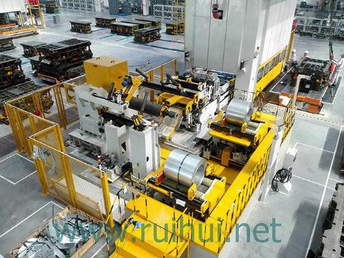 Automation Machine Nc Servo Straightener Feeder and Uncoiler Use in Press Line Help to Make Car Parts