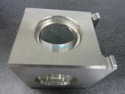 Customized Stainless Steel Auto CNC Machining/Machinery/Machined Parts
