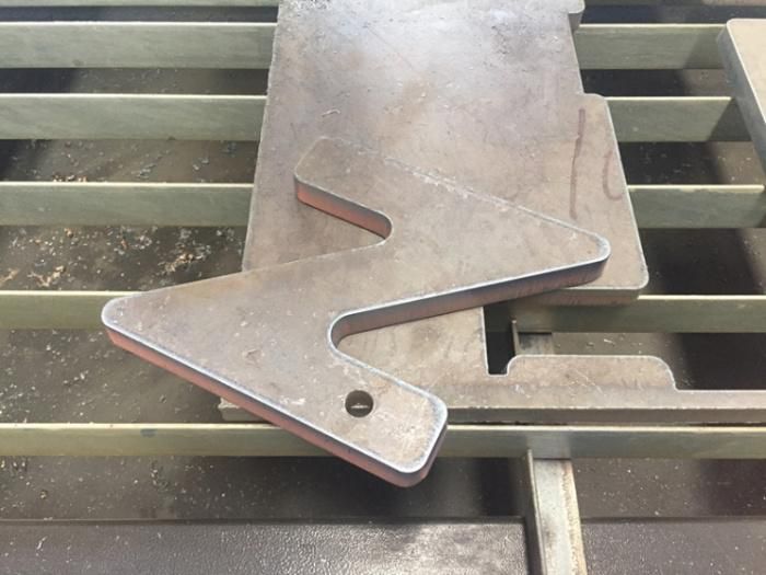 1530/1325/2030 Plasma Cutting Machine for Metal Plate Cutting