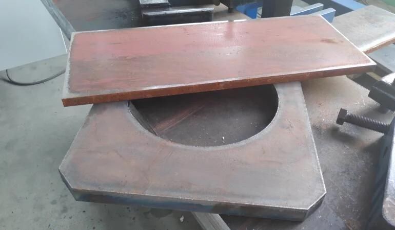 Metal Sanding Machine with Abrasive Belt for Sheet Metal