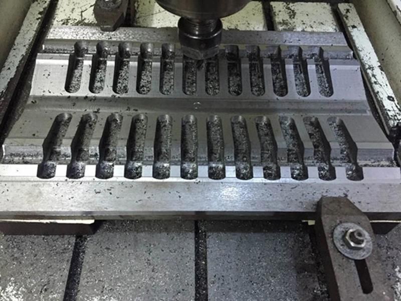 Remax 6060 3 Axis CNC Metal Mould Making Machinery / CNC Milling Machine for Metal