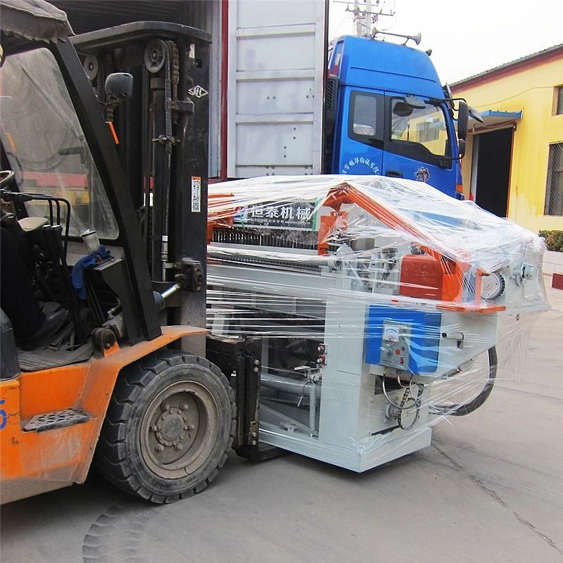 Rubber Shaft Welded Wire Mesh Making Machine in Roll